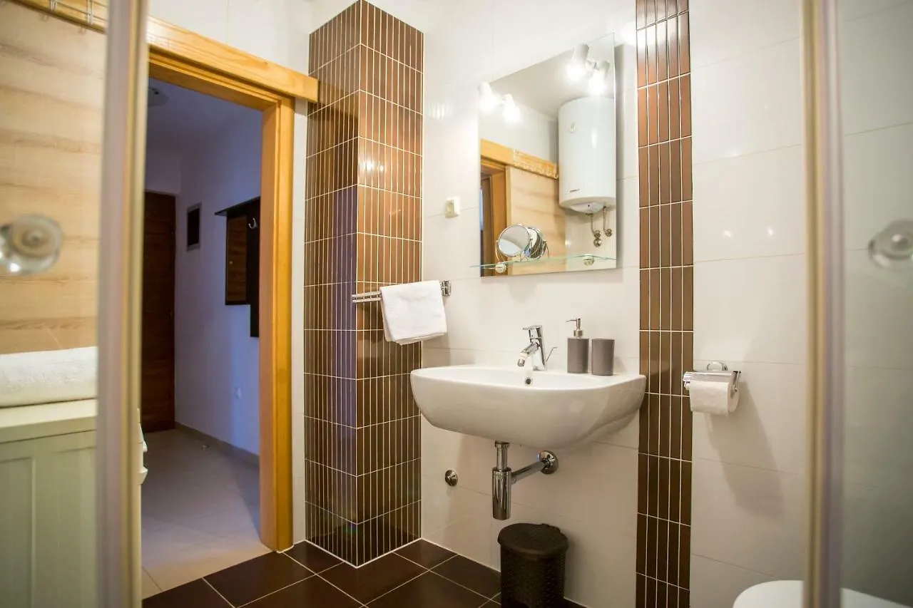 Apartman Irena Pula 0*,